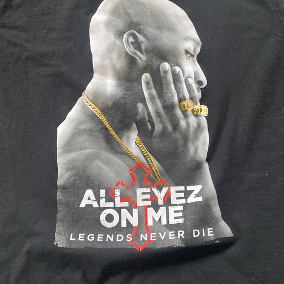 Tupac T shirt - Picture 2 of 3